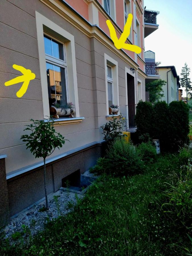 Apartament Lux Lemon Jelenia Gora Exterior photo