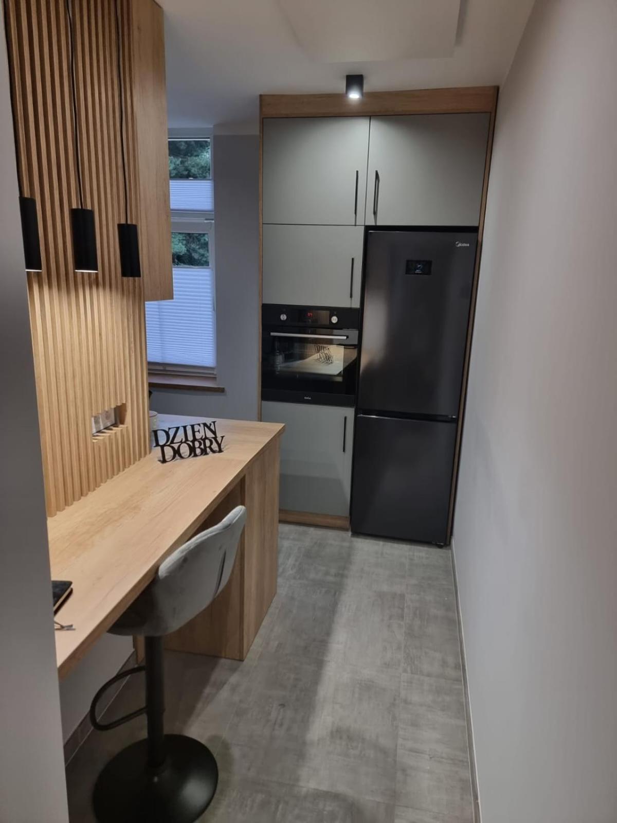 Apartament Lux Lemon Jelenia Gora Exterior photo
